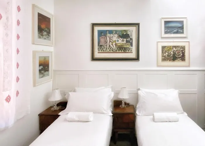 Ur-nest De' Fusari 博洛尼亚