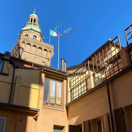 Ur-nest De' Fusari Apartman *